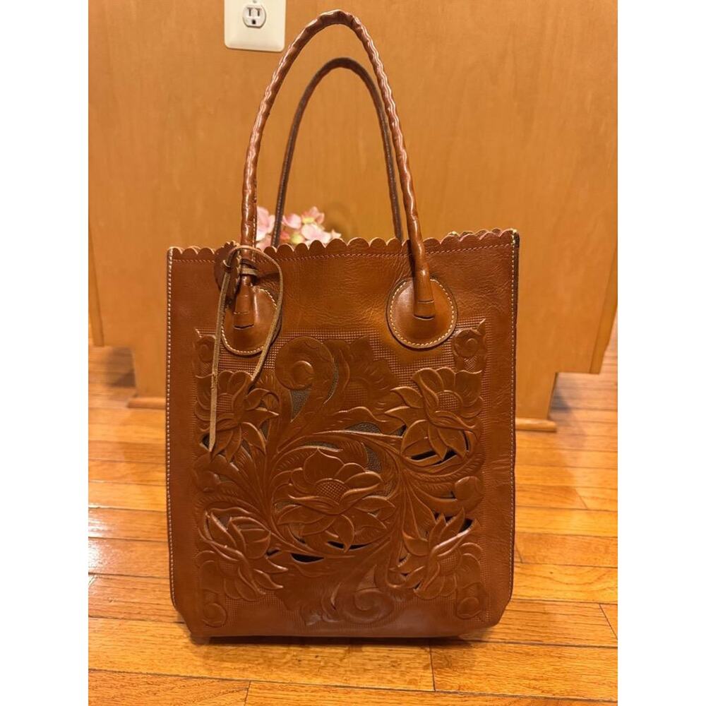 Patricia Nash Cavo Leather Tote Bag (Pu160